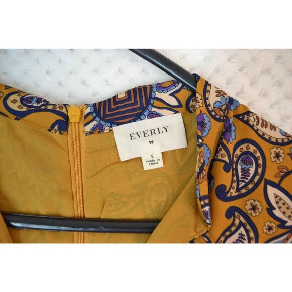 Everly Anthro Women's Small Gold Fit & Flare Long Sleeve Paisley Print Dress - Picture 8 of 16